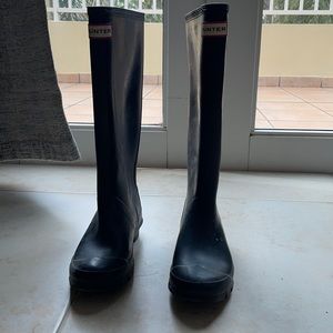 Black Hunter Boots. Size 7.